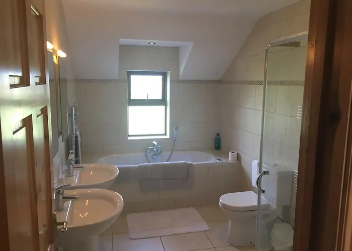 Landhaus Tobernaglough Wexford Pet Friendly Country
